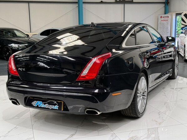 Used Jaguar XJ 2012 for sale - 69725526: Photo 21