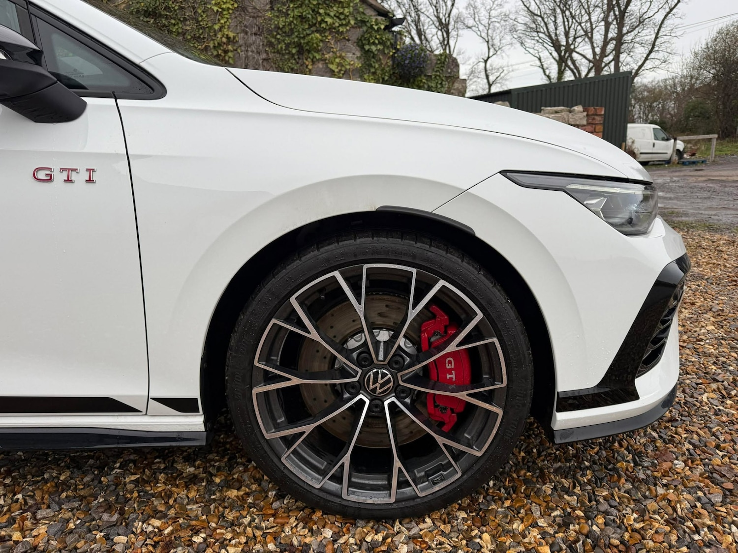 Used Volkswagen Golf 2024 for sale - 76987083: Photo 2