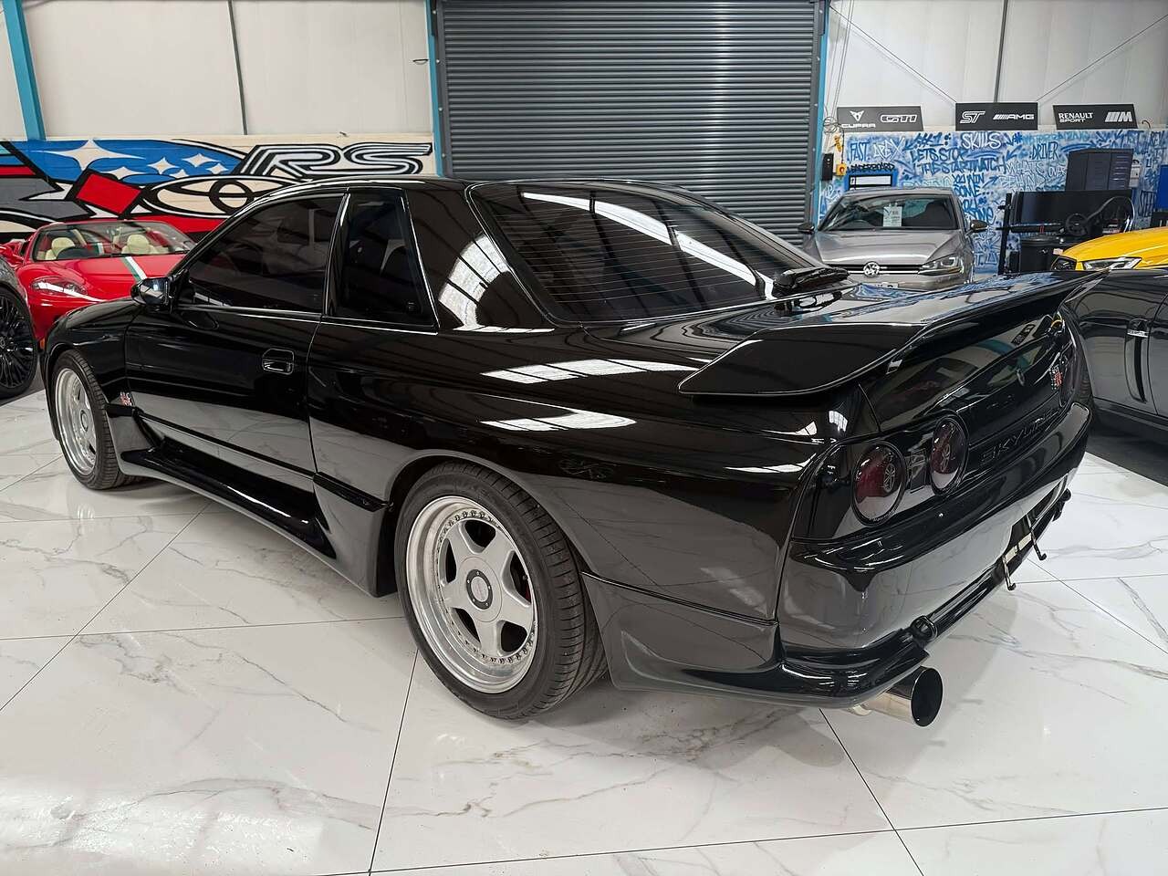 Used Nissan Skyline 2005 for sale - 76570916: Photo 2