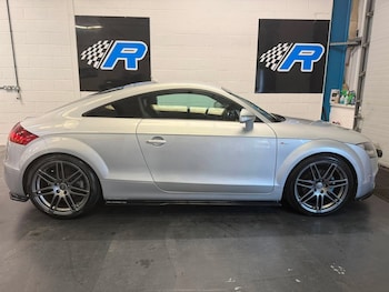 Used Audi TT 2010 for sale - 78986275: Photo