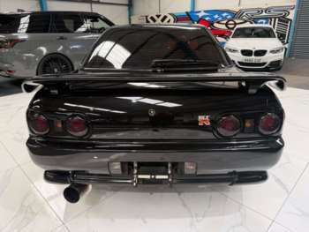 Used Nissan Skyline  for sale - 74444837: Photo