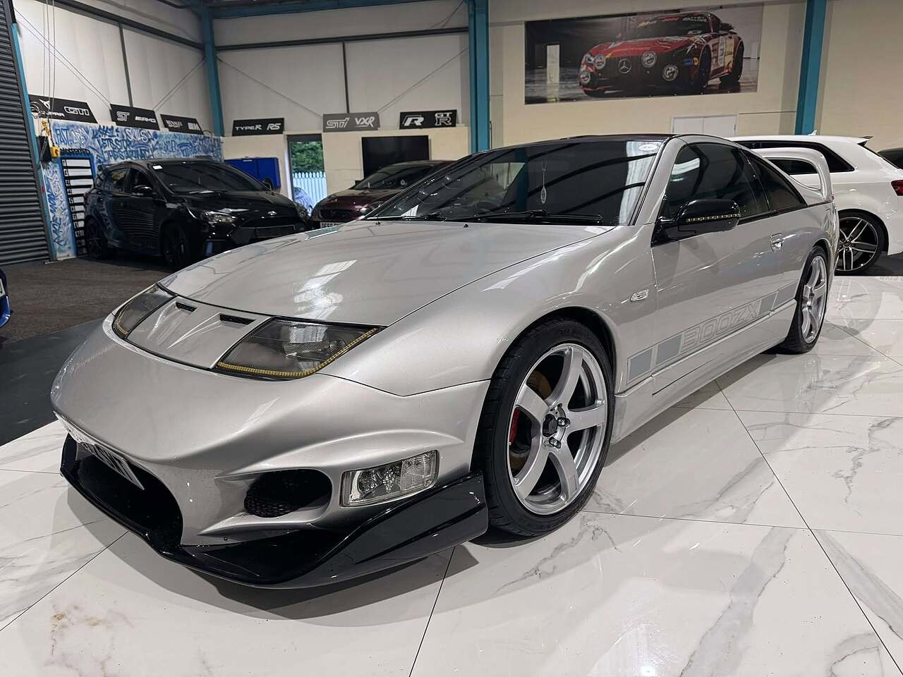 Used Nissan 300 ZX 2008 for sale - 76583091: Photo 11