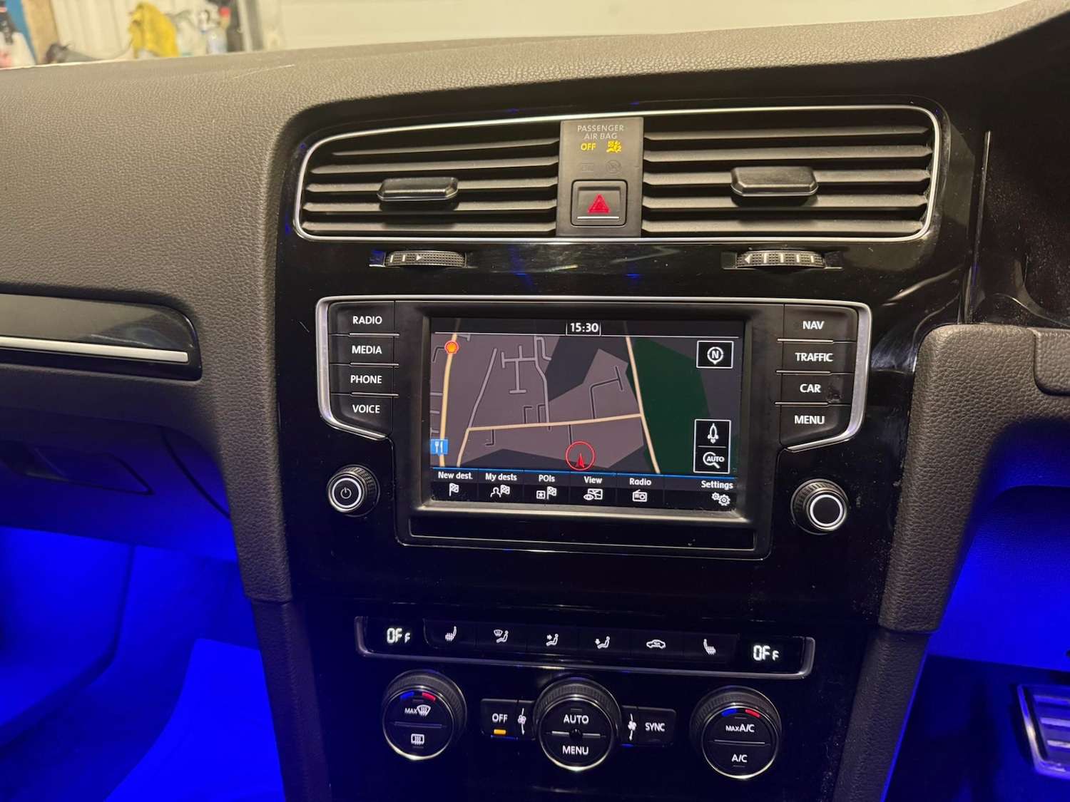 Used Volkswagen Golf 2016 for sale - 77781975: Photo 3