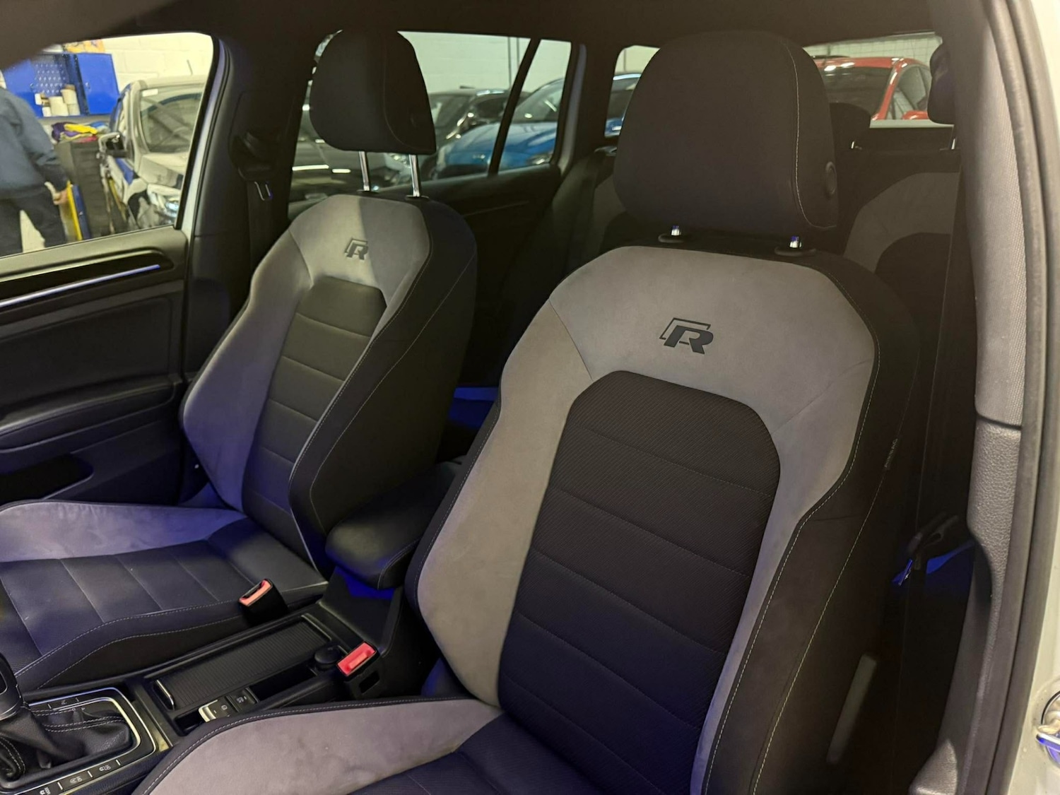 Used Volkswagen Golf 2016 for sale - 77781975: Photo 8