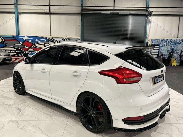 Used Ford Focus 2016 for sale - 76268631: Photo 13