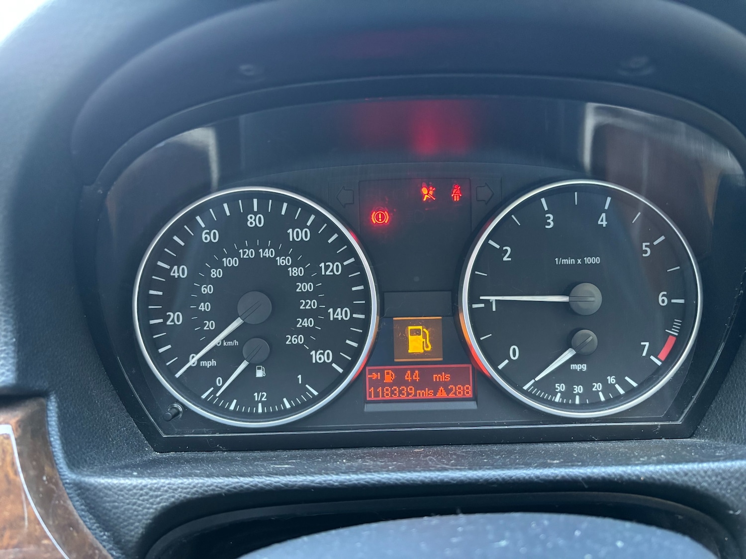 Used BMW 3 Series 2005 for sale - 76381975: Photo 10