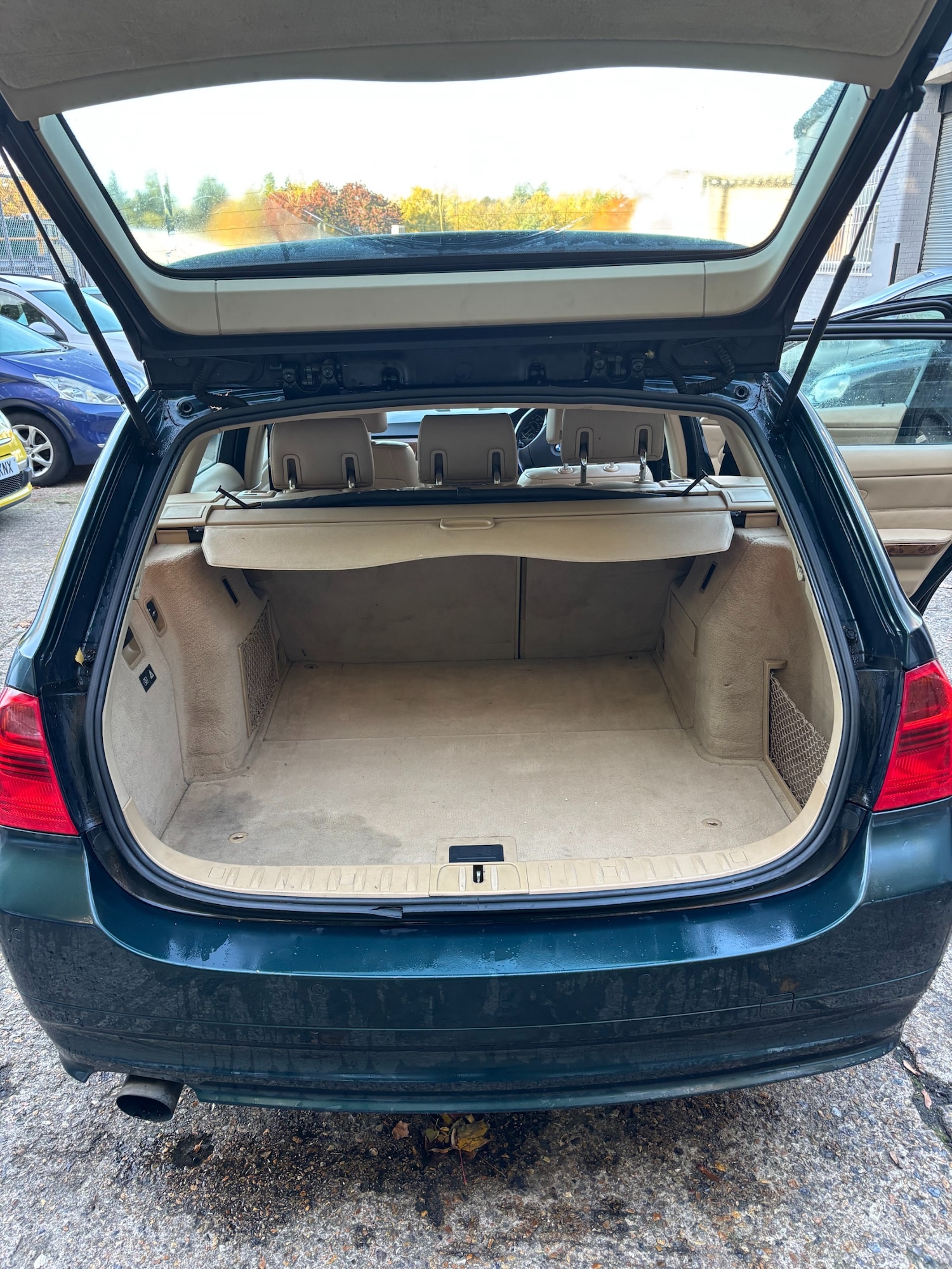 Used BMW 3 Series 2005 for sale - 76381975: Photo 9