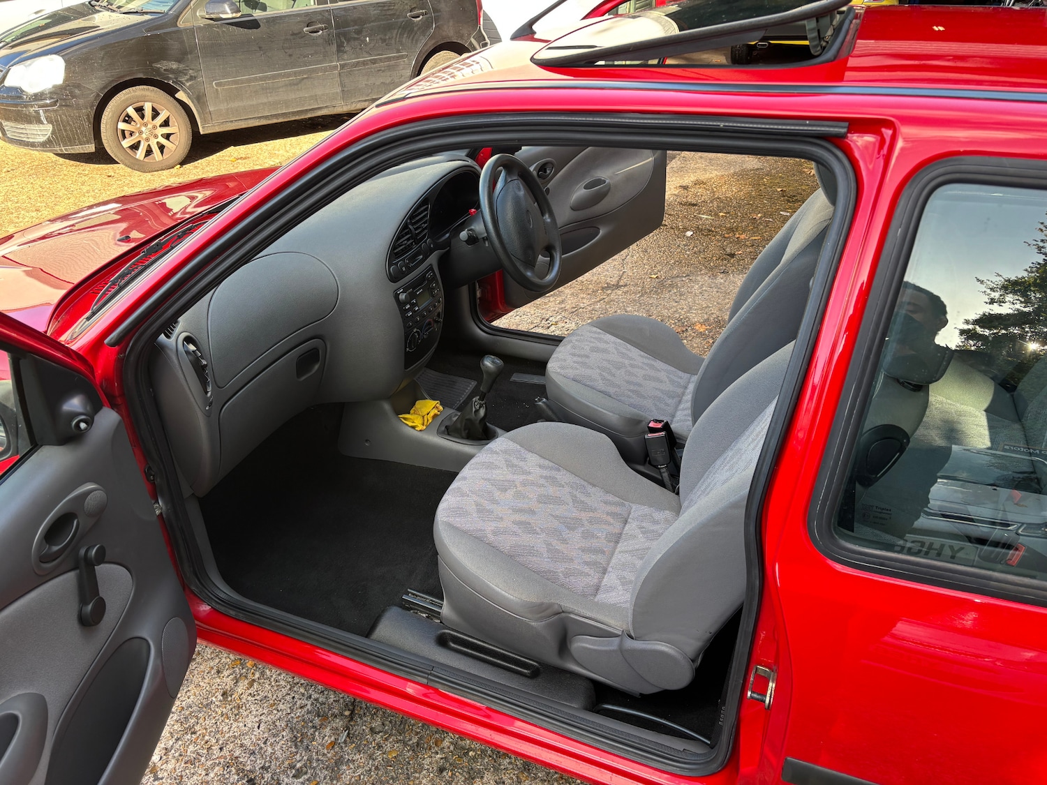 Used Ford Fiesta 1999 for sale - 77392360: Photo 6