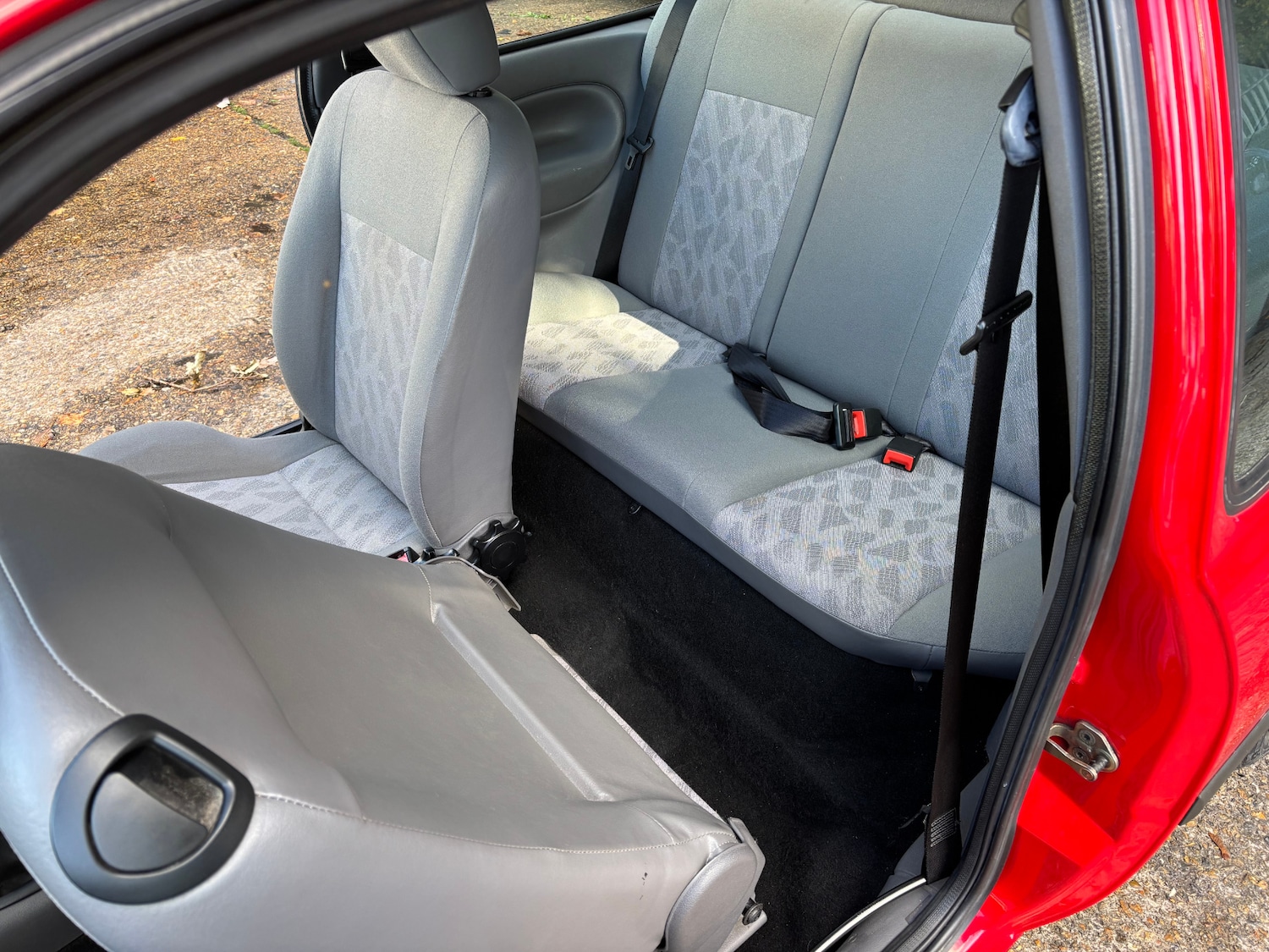 Used Ford Fiesta 1999 for sale - 77392360: Photo 7