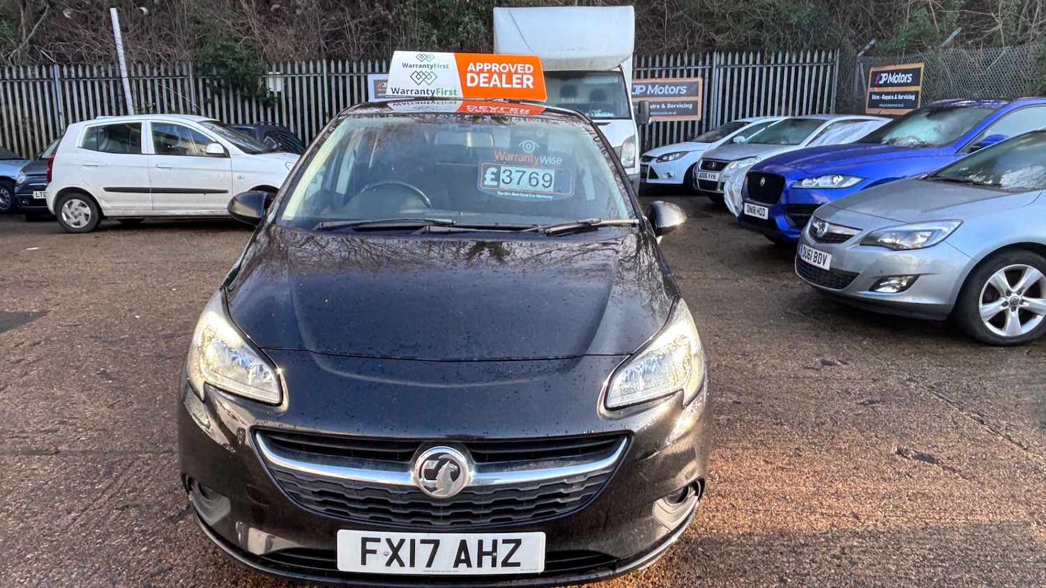 Used Vauxhall Corsa 2017 for sale - 77199218: Photo 2