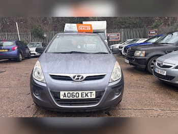 Used Hyundai i20 2010 for sale - 77347030: Photo