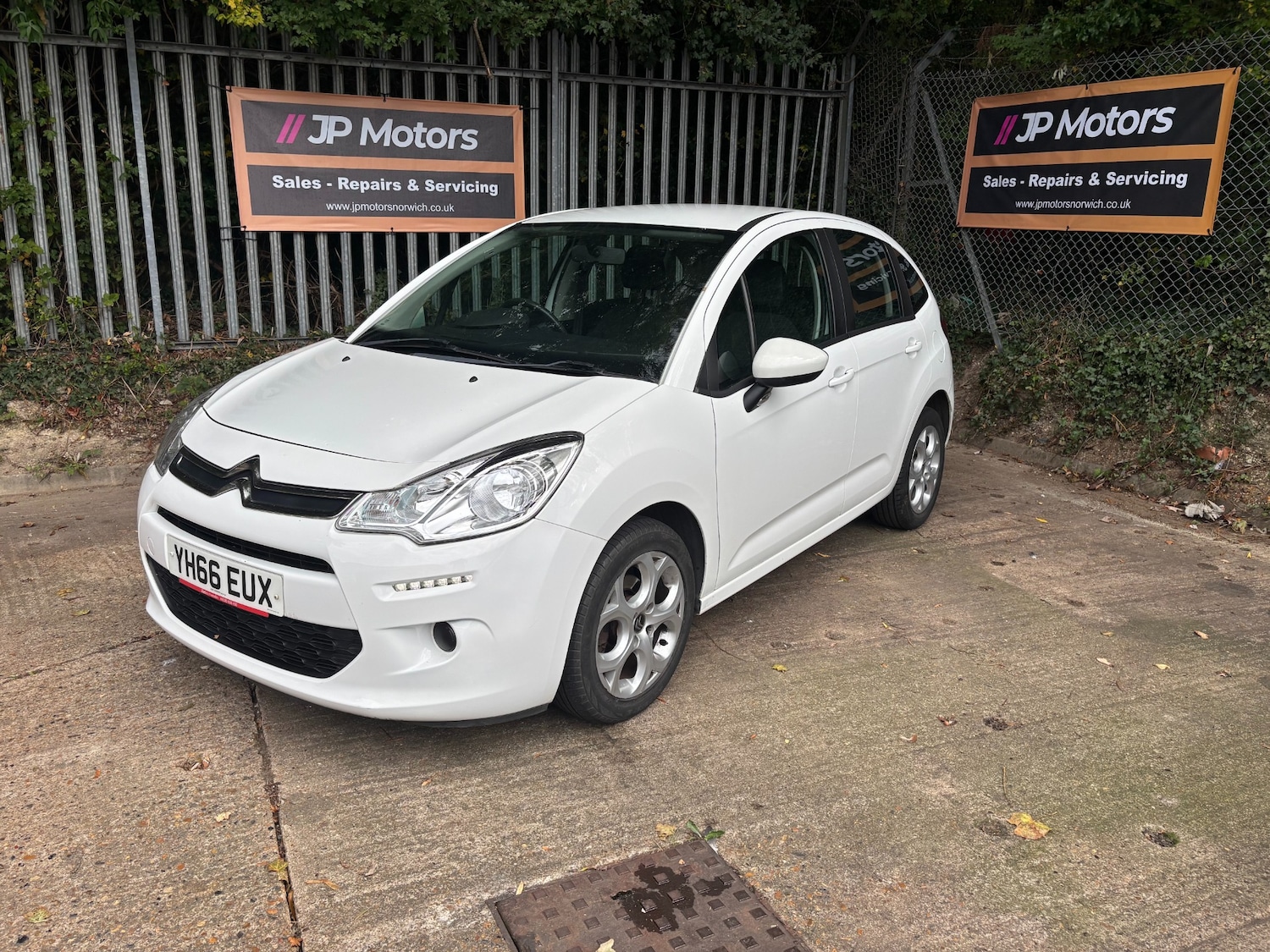 Used Citroen C3 2016 for sale - 76091931: Photo 1