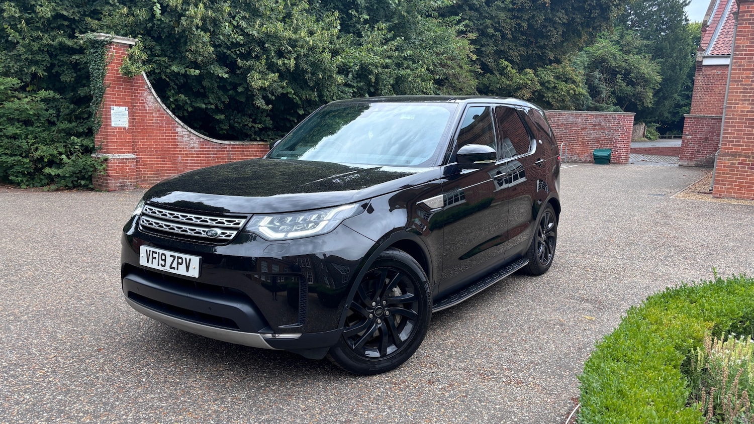 Used Land Rover Discovery 2019 for sale - 77903875: Photo 29