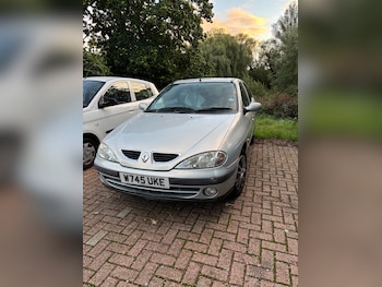 Renault - Megane
