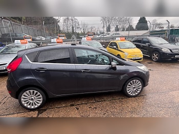 Used Ford Fiesta 2009 for sale - 77262273: Photo