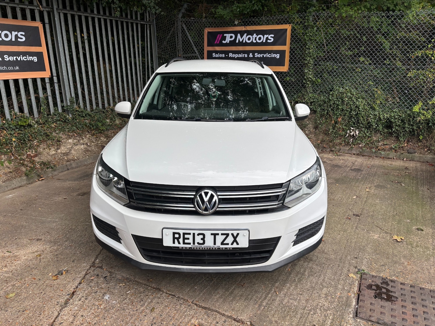 Used Volkswagen Tiguan 2013 for sale - 76091937: Photo 2