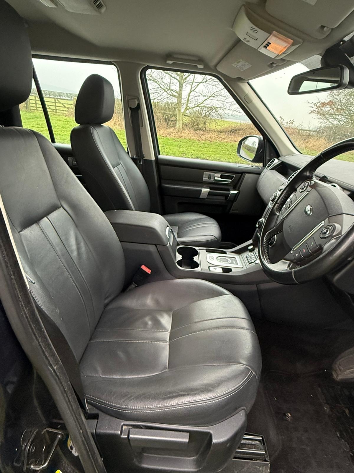 Used Land Rover Discovery 2016 for sale - 77264651: Photo 11