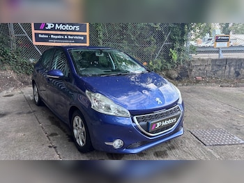 Used Peugeot 208 2013 for sale - 75751771: Photo