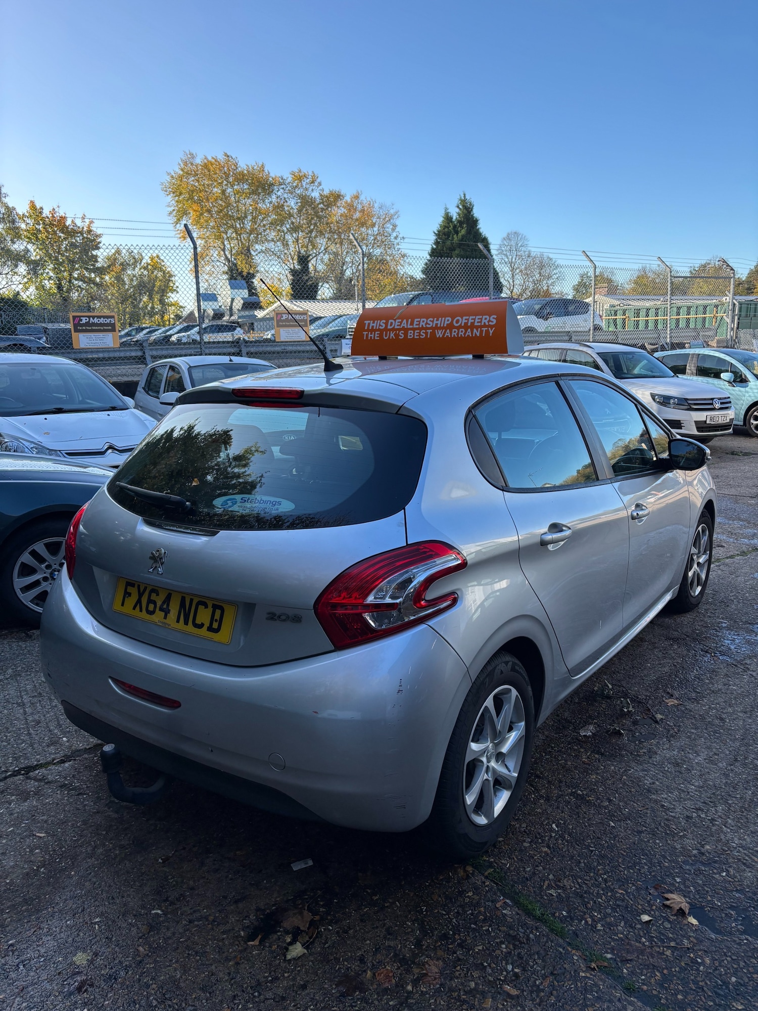 Used Peugeot 208 2014 for sale - 76277377: Photo 4