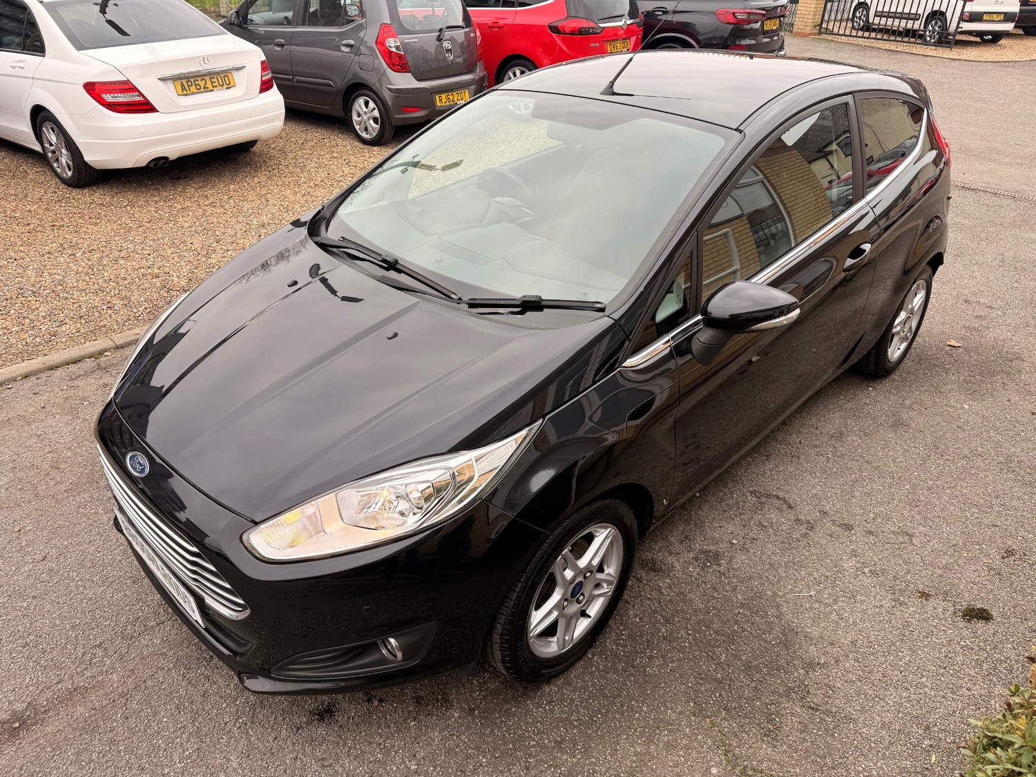Used Ford Fiesta 2013 for sale - 77326490: Photo 2