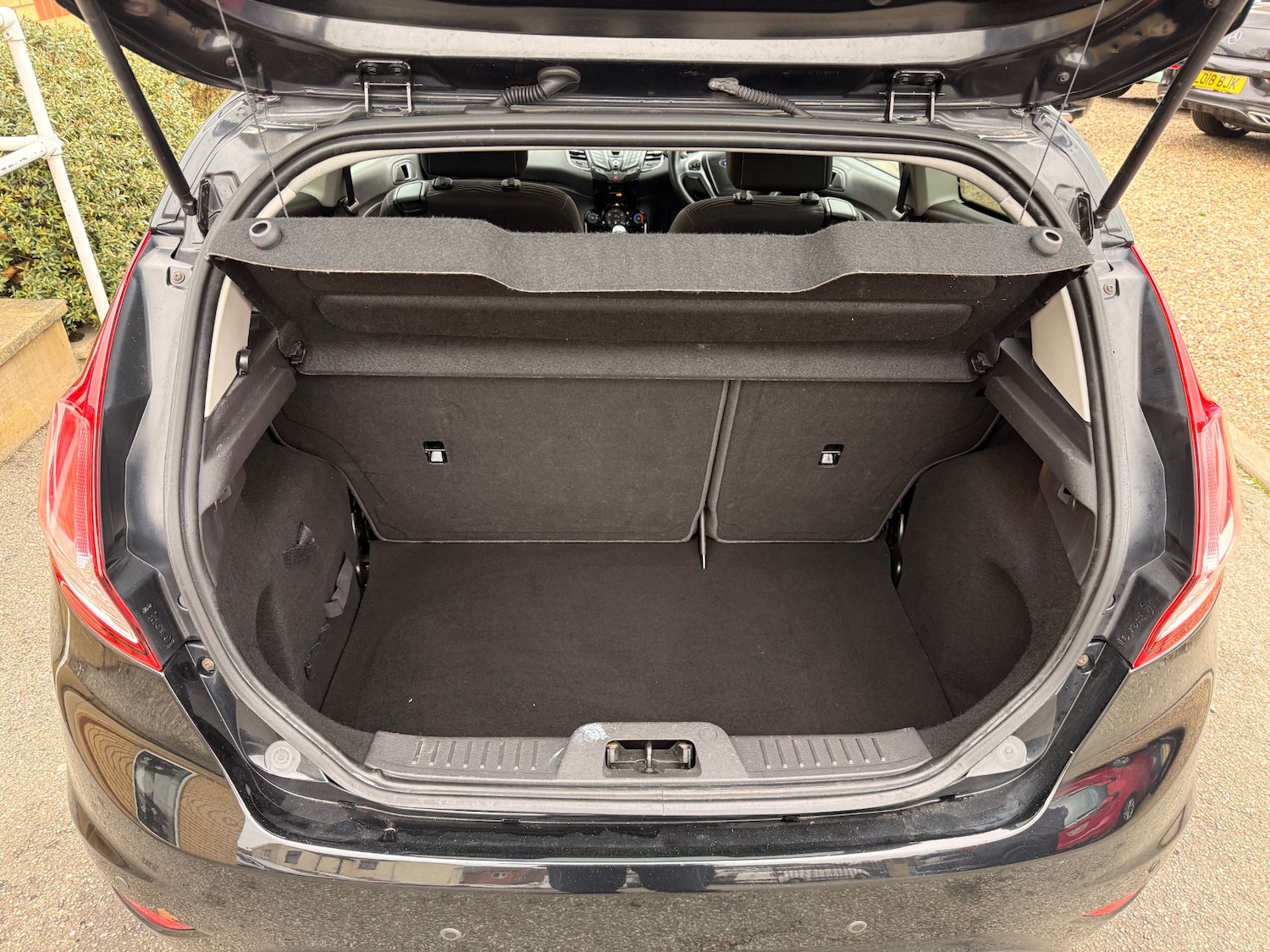 Used Ford Fiesta 2013 for sale - 77326490: Photo 8