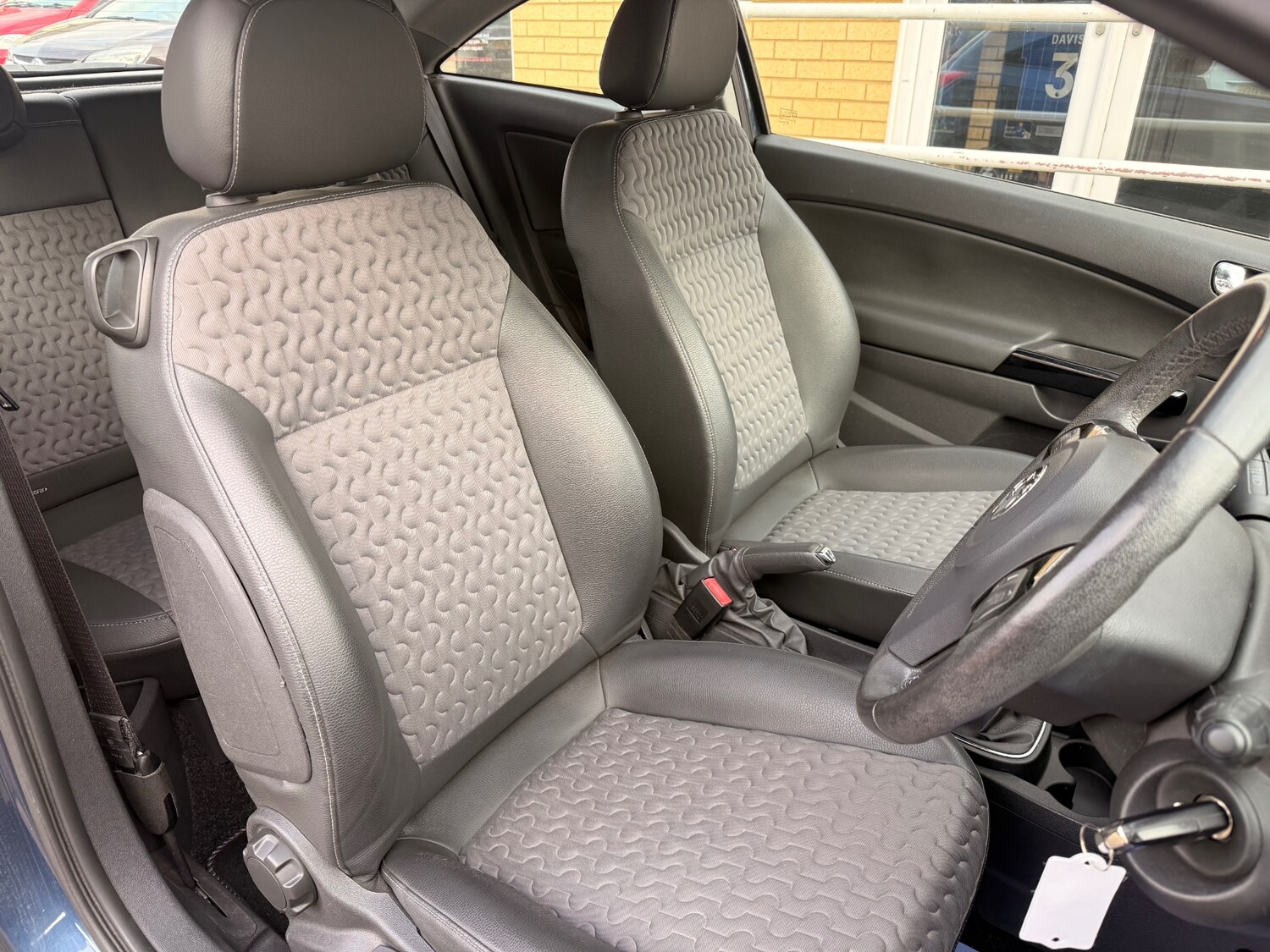 Used Vauxhall Corsa 2013 for sale - 77590018: Photo 6