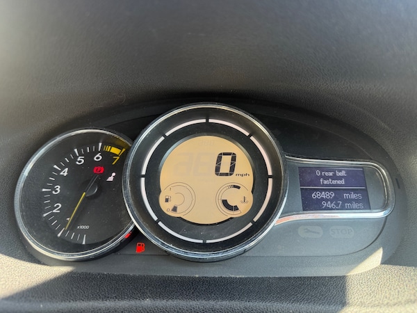 Used Renault Megane 2010 for sale - 74694777: Photo 5