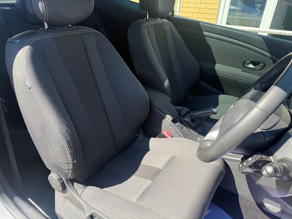 Used Renault Megane 2010 for sale - 74694777: Photo 6