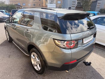 Used Land Rover Discovery Sport 2015 for sale - 79812275: Photo