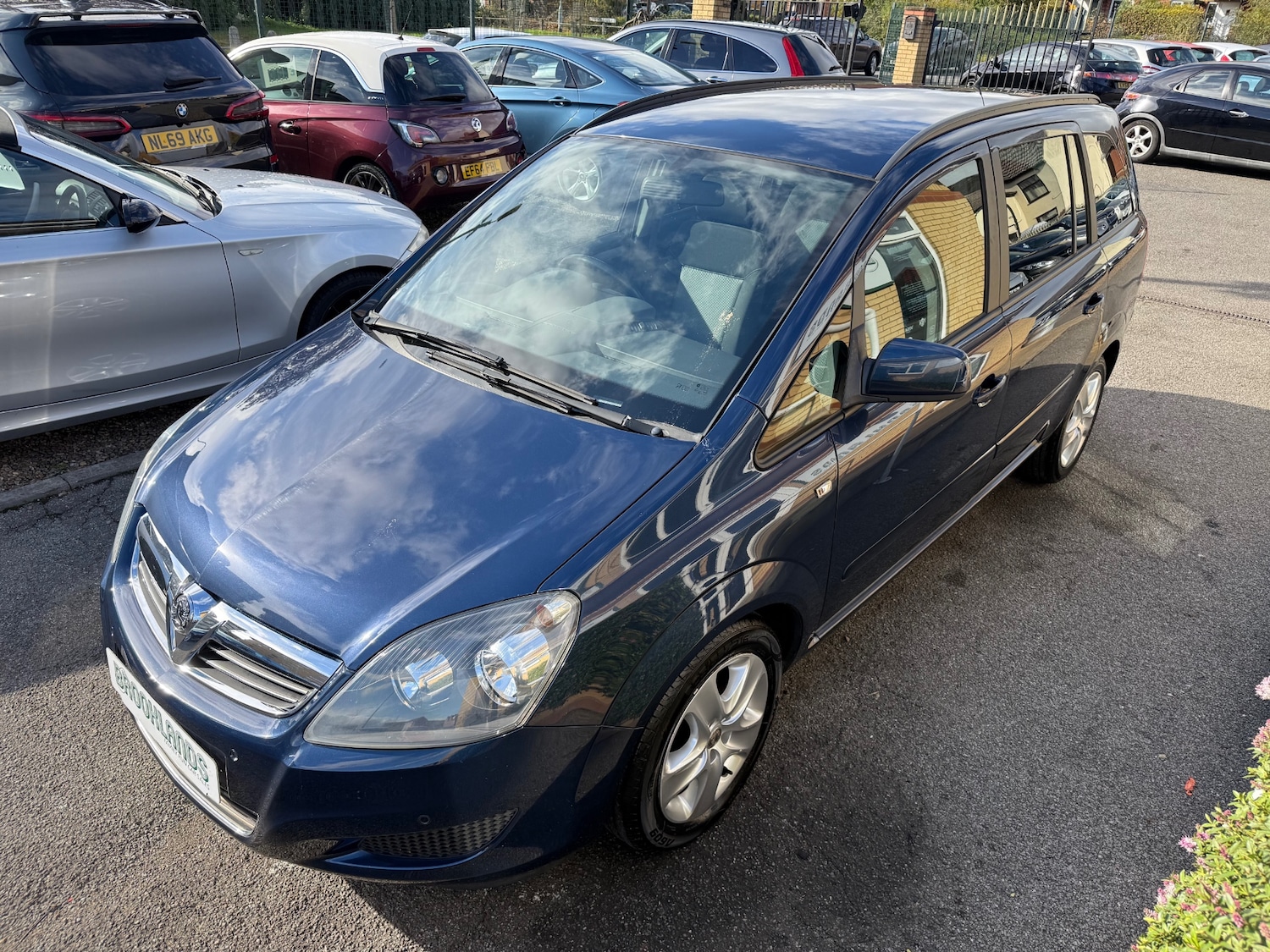 Used Vauxhall Zafira 2012 for sale - 76332003: Photo 2