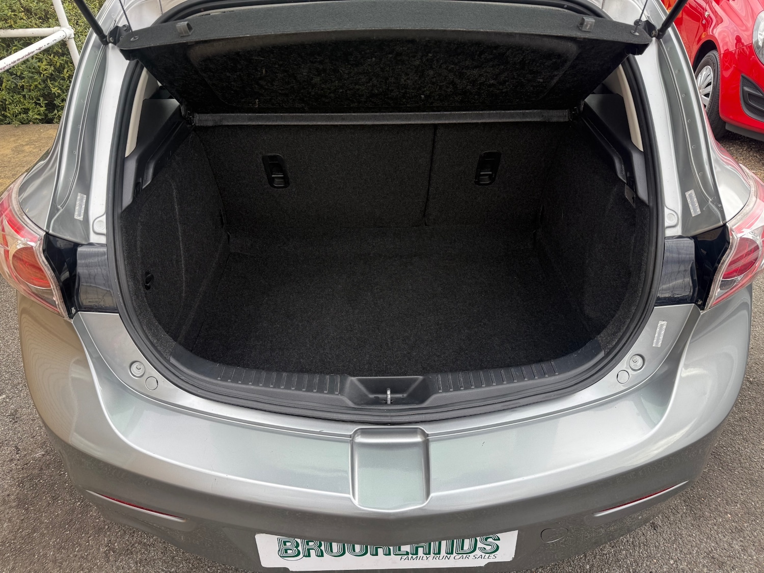 Used Mazda Mazda3 2010 for sale - 75971147: Photo 8