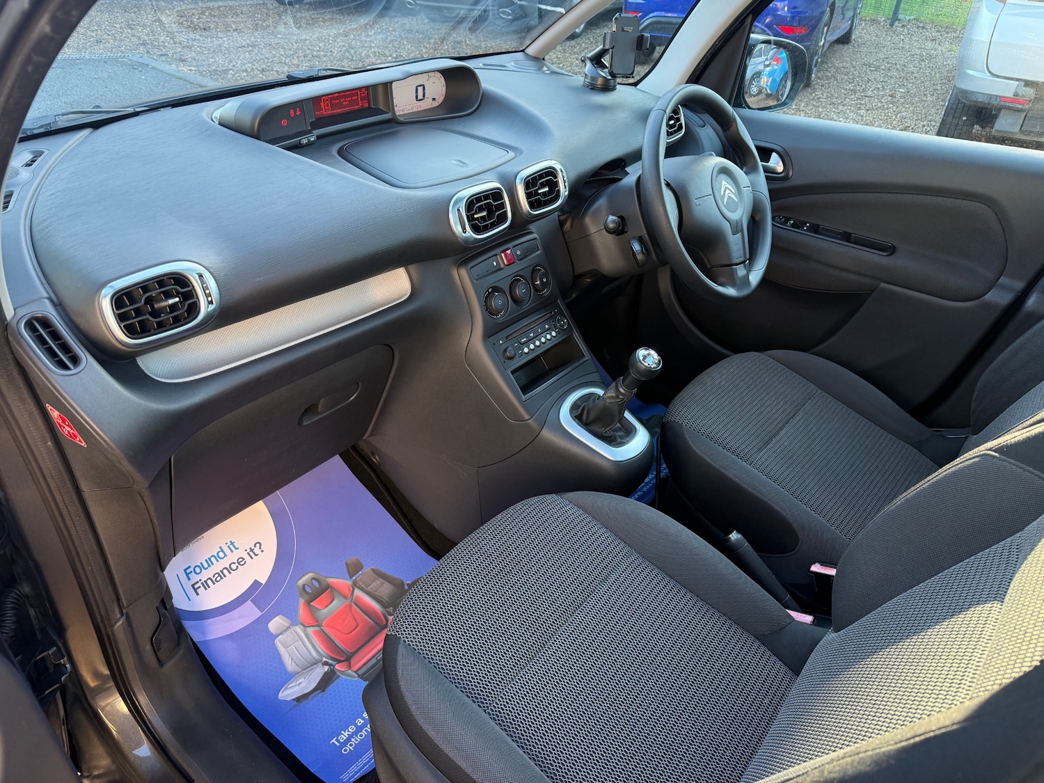 Used Citroen C3 Picasso 2014 for sale - 76651081: Photo 10