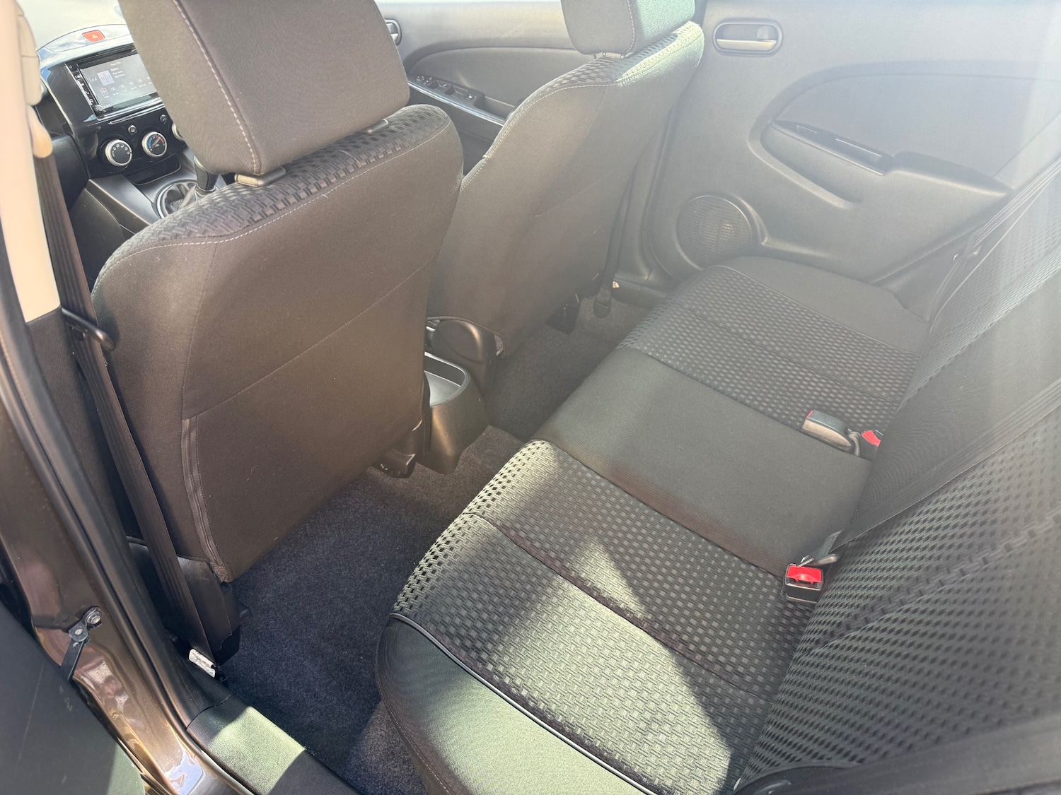 Used Mazda Mazda2 2014 for sale - 76232720: Photo 9