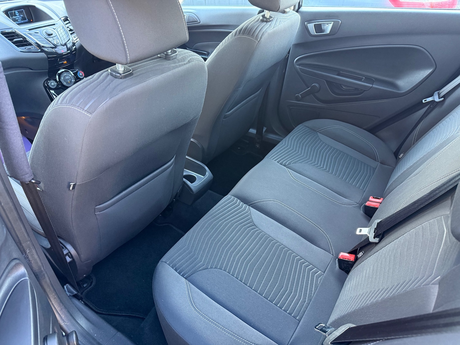 Used Ford Fiesta 2012 for sale - 76709185: Photo 9