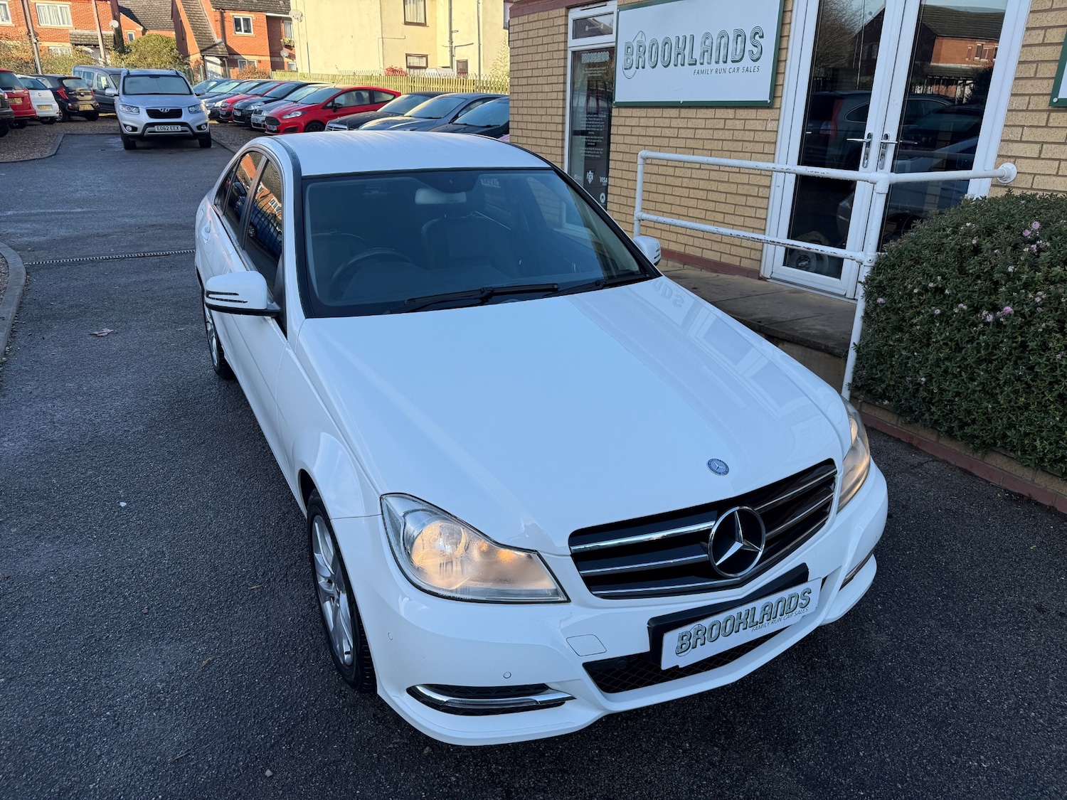 Used Mercedes-Benz C Class 2013 for sale - 76830784: Photo 1