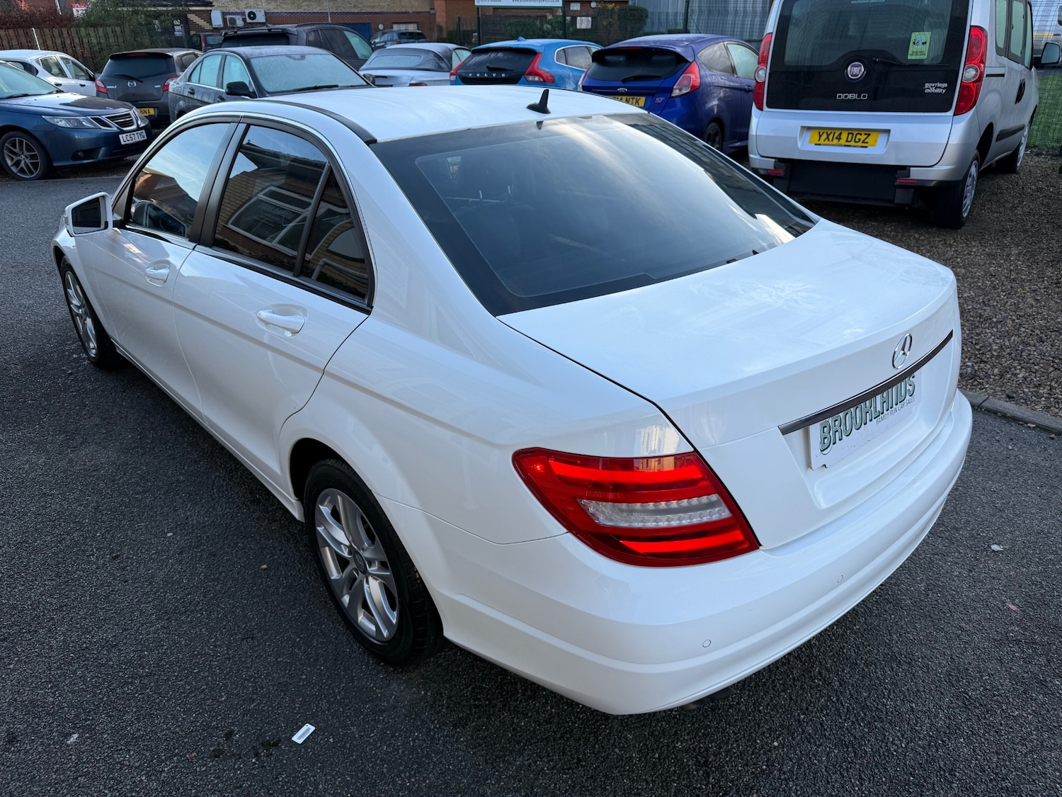Used Mercedes-Benz C Class 2013 for sale - 76830784: Photo 3