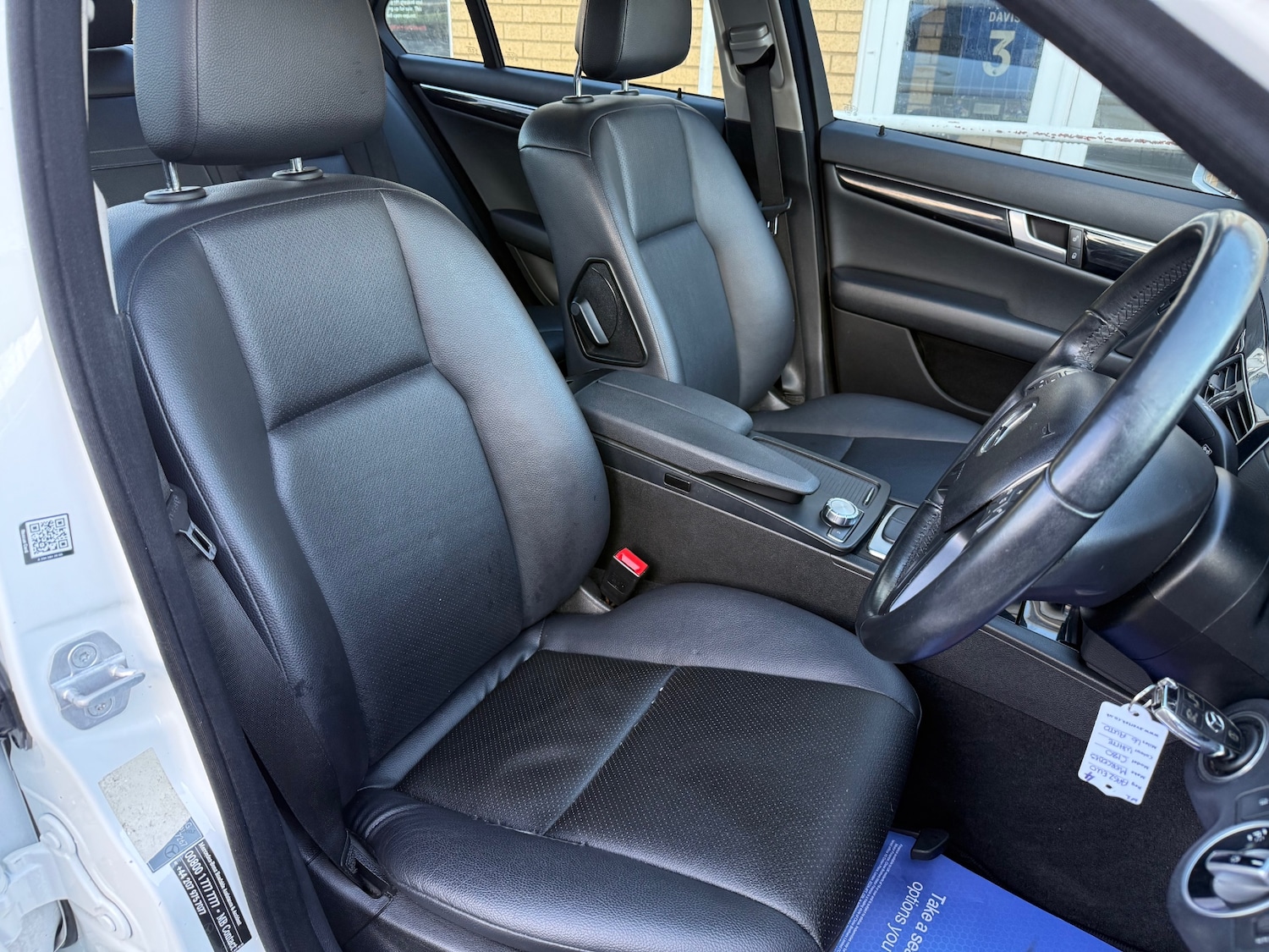 Used Mercedes-Benz C Class 2013 for sale - 76830784: Photo 6