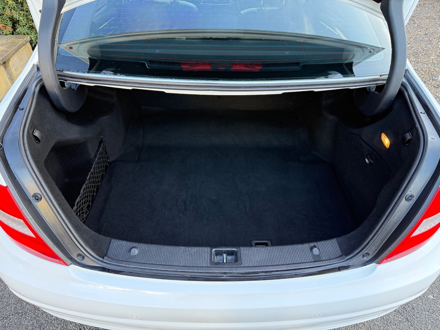 Used Mercedes-Benz C Class 2013 for sale - 76830784: Photo 8