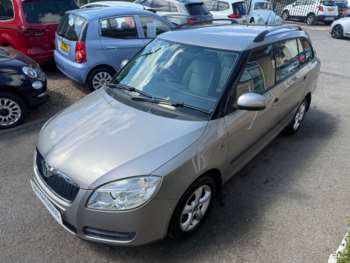 Used Skoda Fabia 2010 for sale - 74720960: Photo