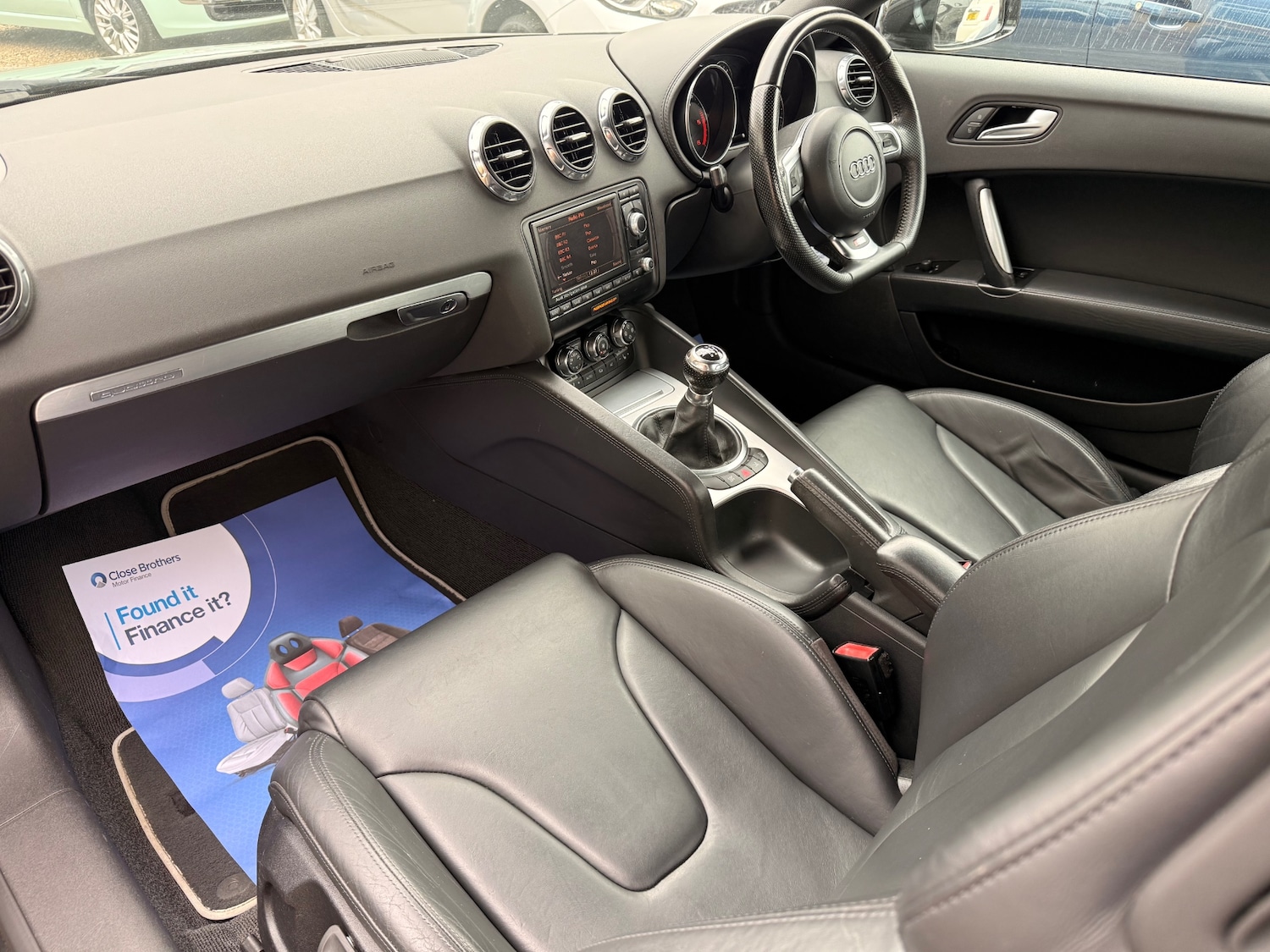 Used Audi TT 2010 for sale - 77639935: Photo 10