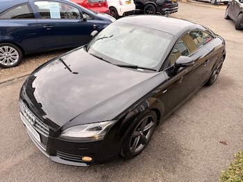Used Audi TT 2010 for sale - 77639935: Photo