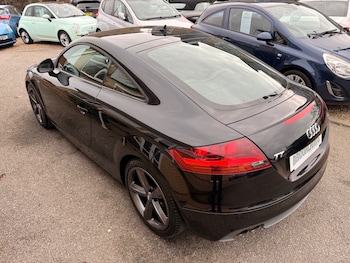 Used Audi TT 2010 for sale - 77639935: Photo