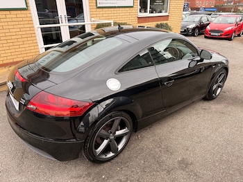 Used Audi TT 2010 for sale - 77639935: Photo