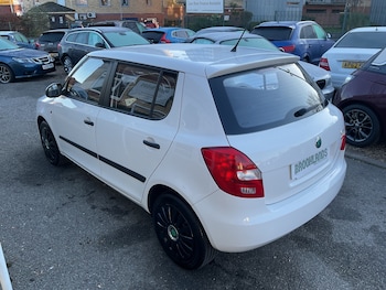 Used Skoda Fabia 2012 for sale - 77077830: Photo