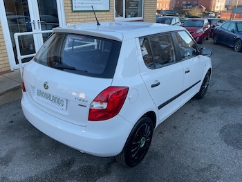 Used Skoda Fabia 2012 for sale - 77077830: Photo