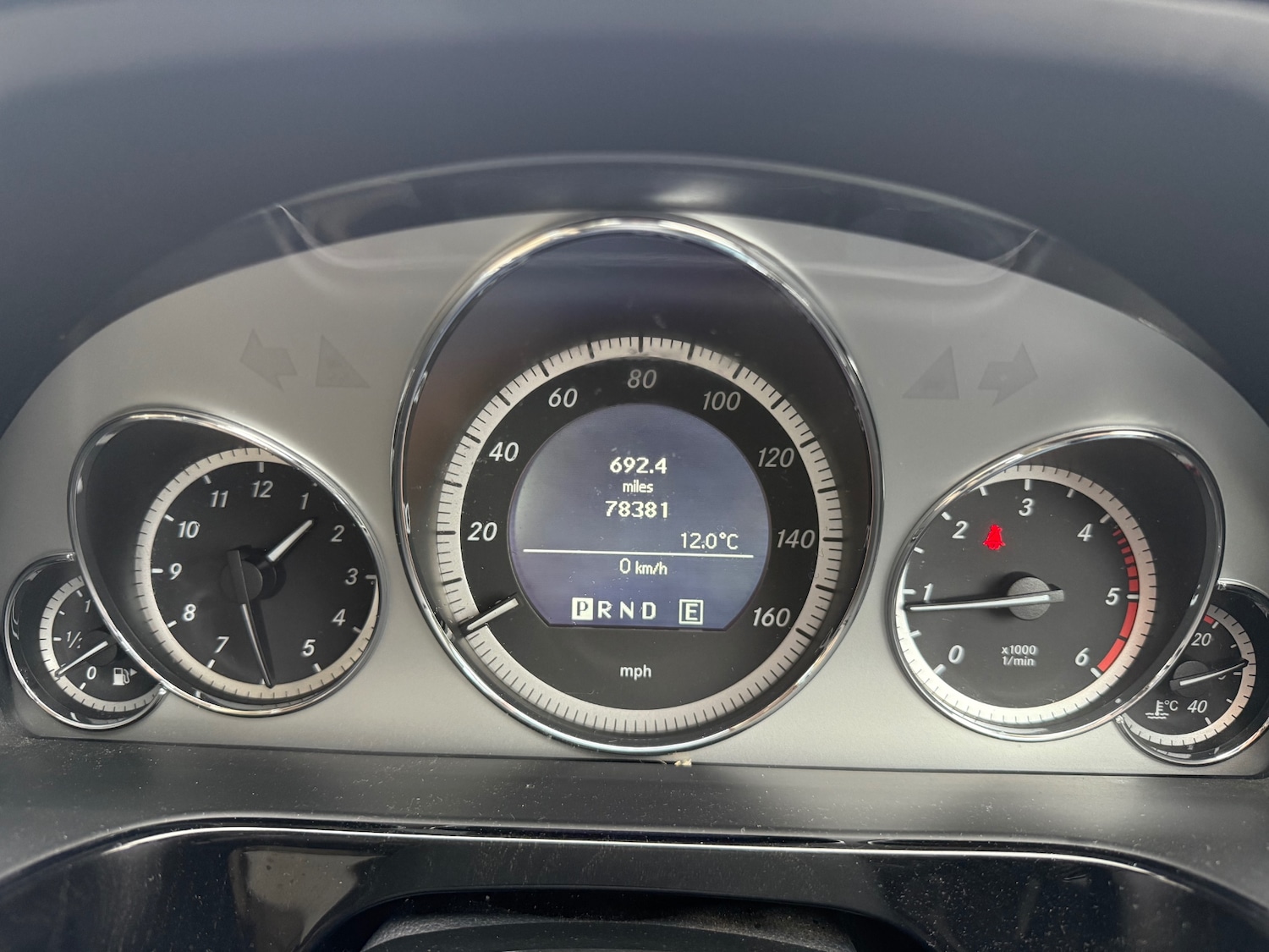 Used Mercedes-Benz E Class 2010 for sale - 76848566: Photo 5