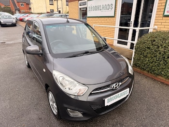 Used Hyundai i10 2012 for sale - 77271921: Photo