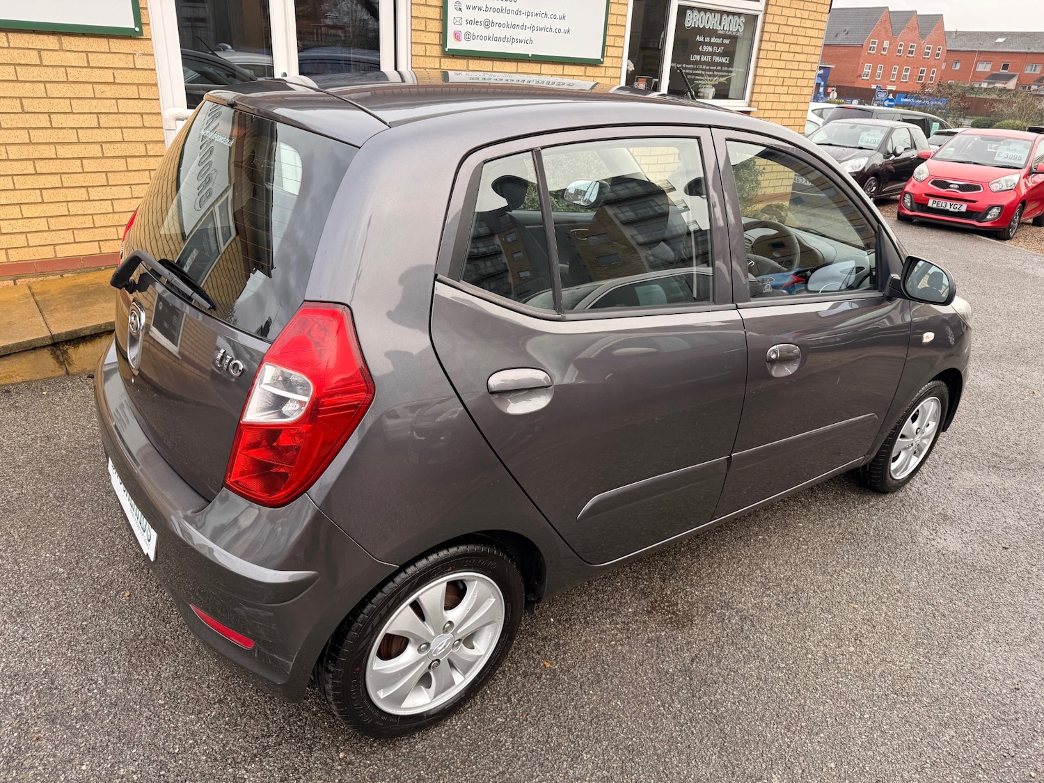Used Hyundai i10 2012 for sale - 77271921: Photo 4