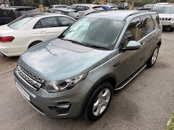 Used Land Rover Discovery Sport 2015 for sale - 79286862: Photo