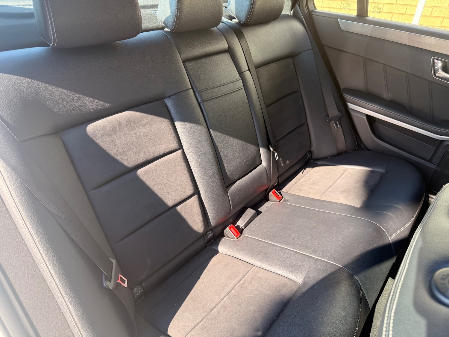 Used Mercedes-Benz E Class 2010 for sale - 77950489: Photo 7